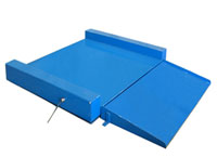 Báscula de bajo perfil con 4 células de carga, rampa de acceso y protección IP68 para aplicaciones de pesaje industrial